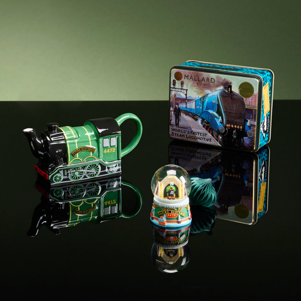 National Railway Museum Flying Scotsman Snow Globe | Science