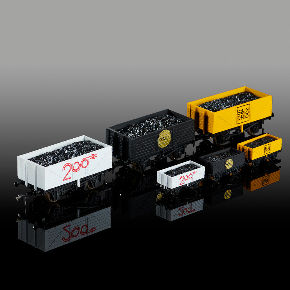 NRM 50 Commemorative Wagon OO Gauge Rolling Stock - Science Museum Shop