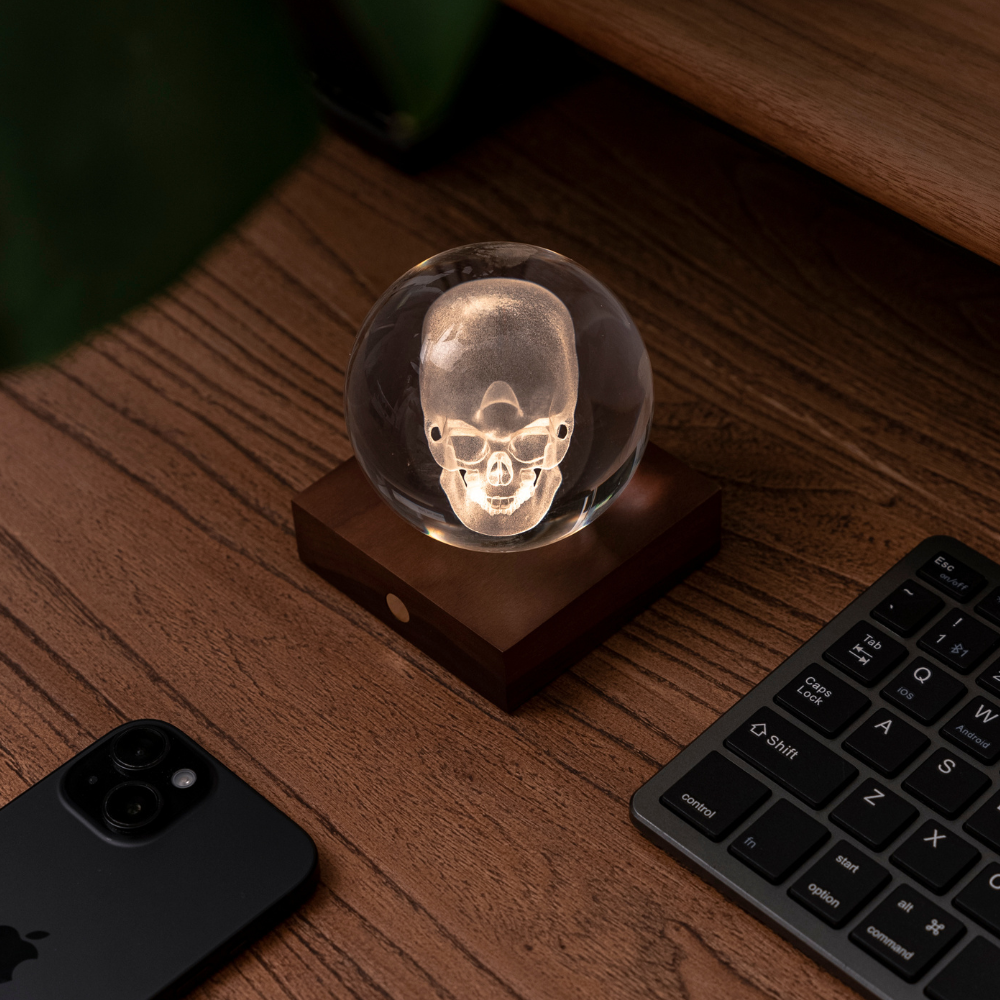 Gingko Design Amber 3D Laser Light - Skull