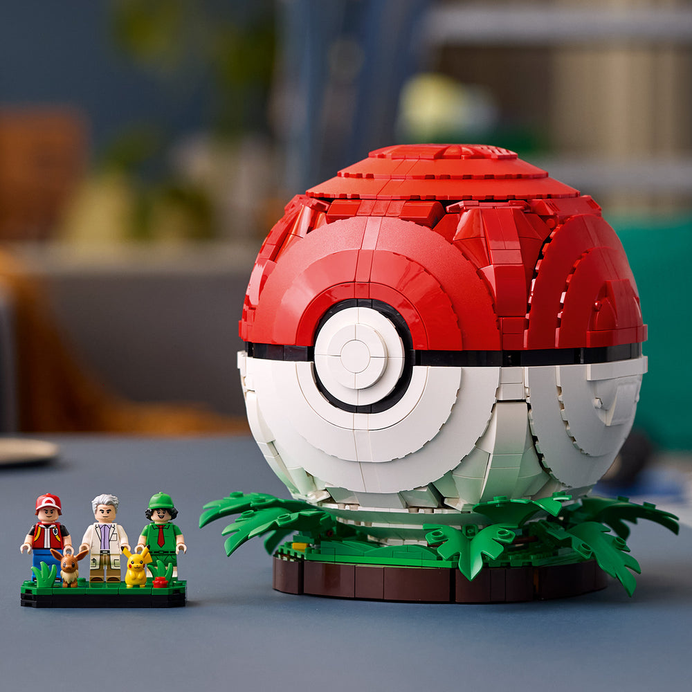 LEGO Pokémon Iconic Trainer Moments Poké Ball Lego/CityBrix - Science Museum Shop
