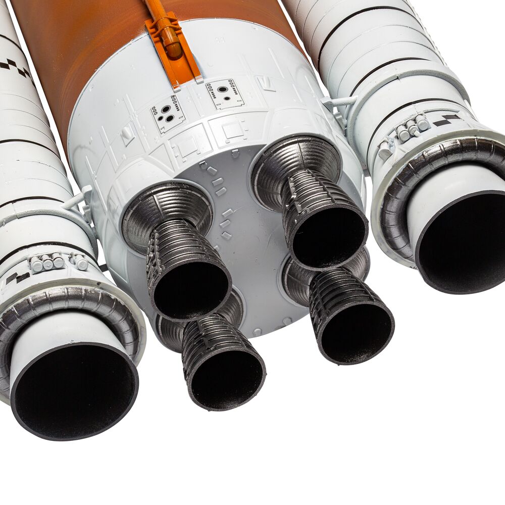 Airfix SLS Artemis Gift Set Kits - Science Museum Shop