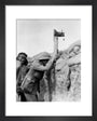Soldier taking a photograph with a camera attached to a periscope, c 1915. art print extra small black Art Print - Science Museum Shop