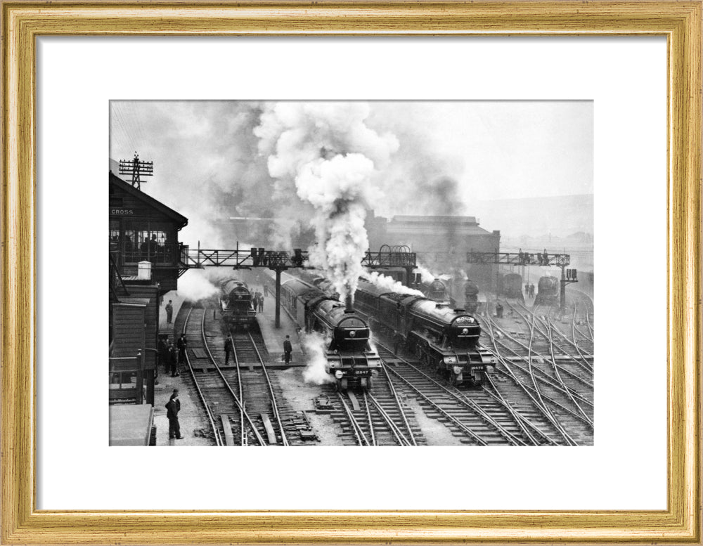Flying Scotsman at King's Cross station, c 1930. art print small gold Art Print - Science Museum Shop