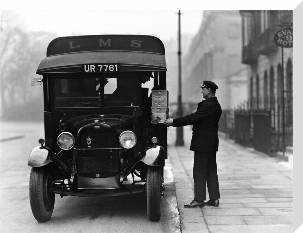 Delivery van, 1931. stretched canvas large none Art Print - Science Museum Shop