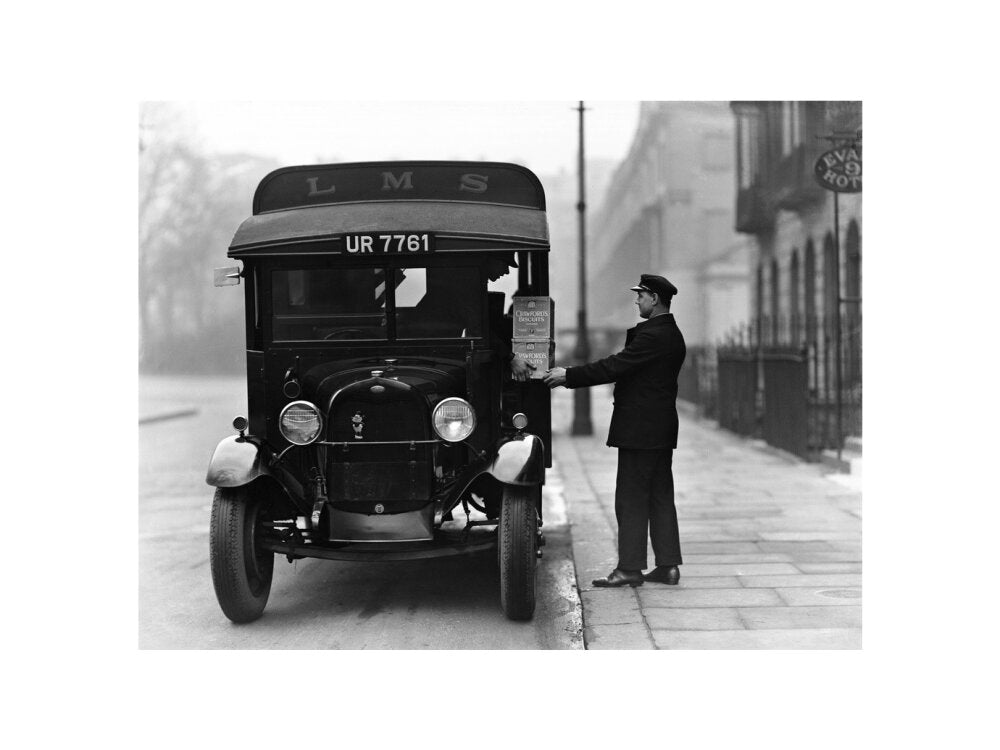 Delivery van, 1931. art print medium none Art Print - Science Museum Shop