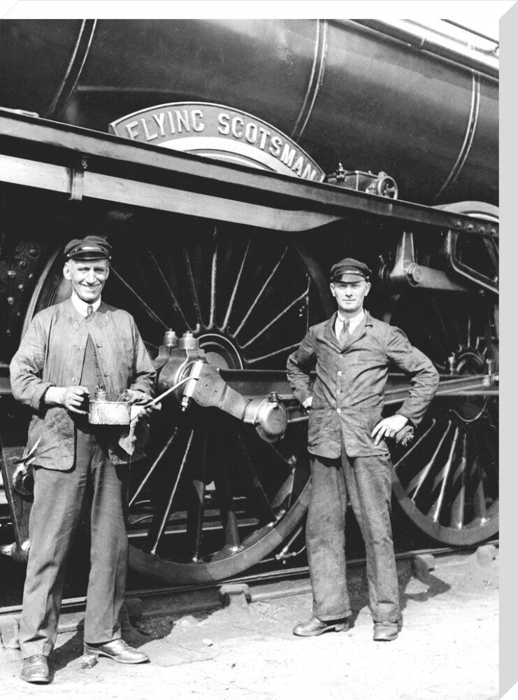 'Flying Scotsman', 1934. stretched canvas extra large none Art Print - Science Museum Shop