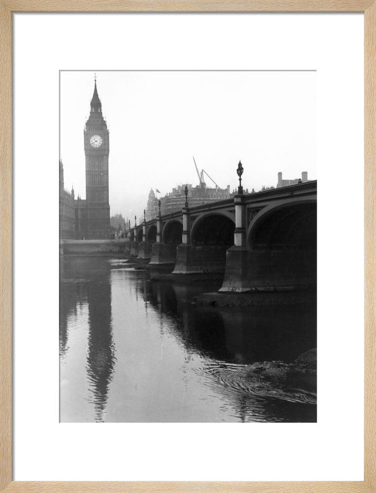 Westminster Bridge and the Houses of Parliament, London, c 1920s. art print medium natural Art Print - Science Museum Shop