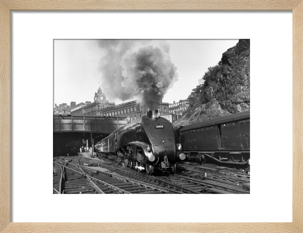 'Silver Link' leaving Edinburgh Waverley Station, 1958. art print small natural Art Print - Science Museum Shop