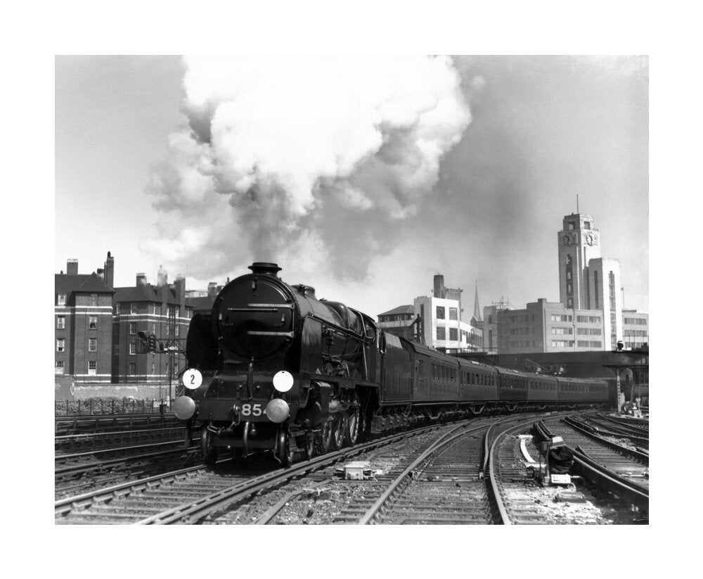 'Howard of Effingham' leaving London Victoria station, c 1939. unstretched canvas large none Art Print - Science Museum Shop