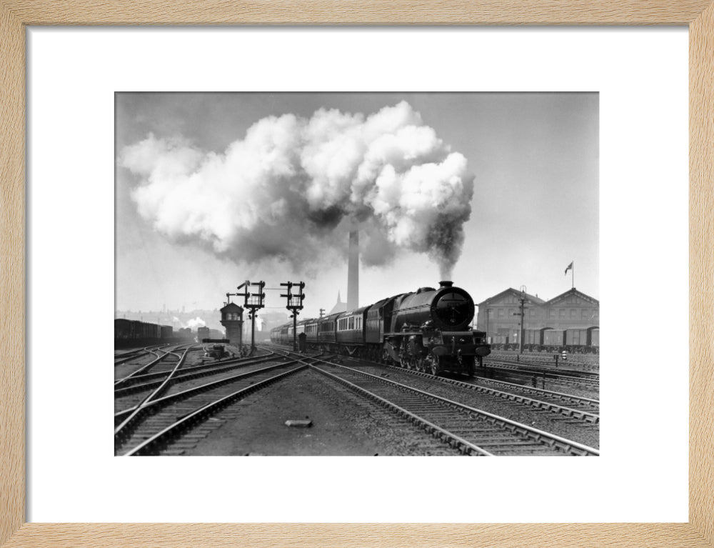 'Princess Helena Victoria' leaving Edge Hill, Liverpool, c 1938. art print small natural Art Print - Science Museum Shop