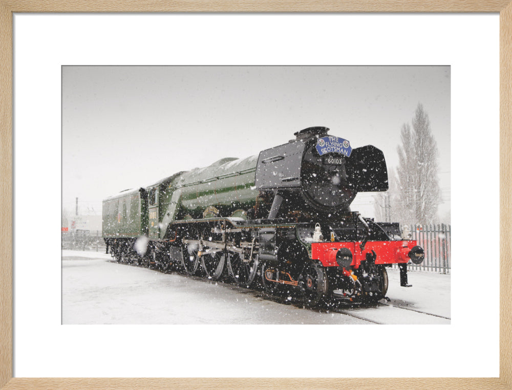 Flying Scotsman locomotive in the snow, 2016. art print medium natural Art Print - Science Museum Shop