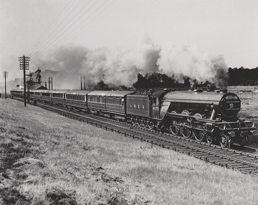 Flying Scotsman passenger service from London to Edinburgh, 1929. Art Print - Science Museum Shop