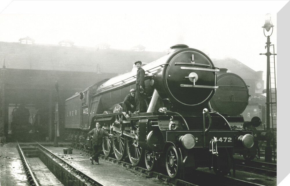 'Flying Scotsman' stretched canvas medium none Art Print - Science Museum Shop