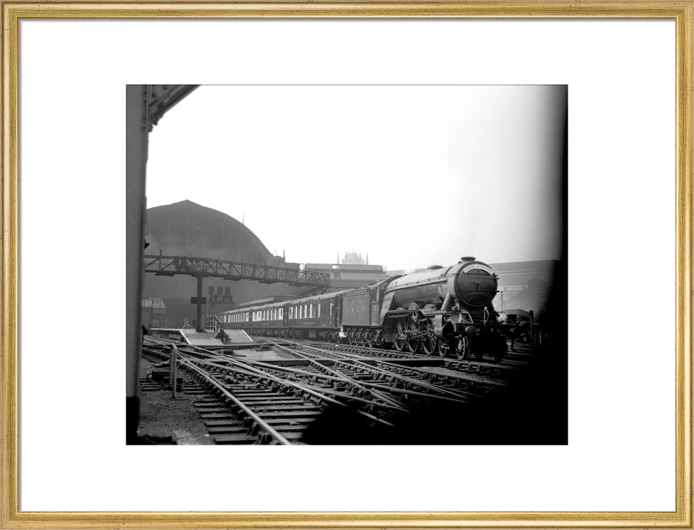 LNER A3 'Blink Bonny' No.51 on the 'Queen of Scots' art print large gold Art Print - Science Museum Shop