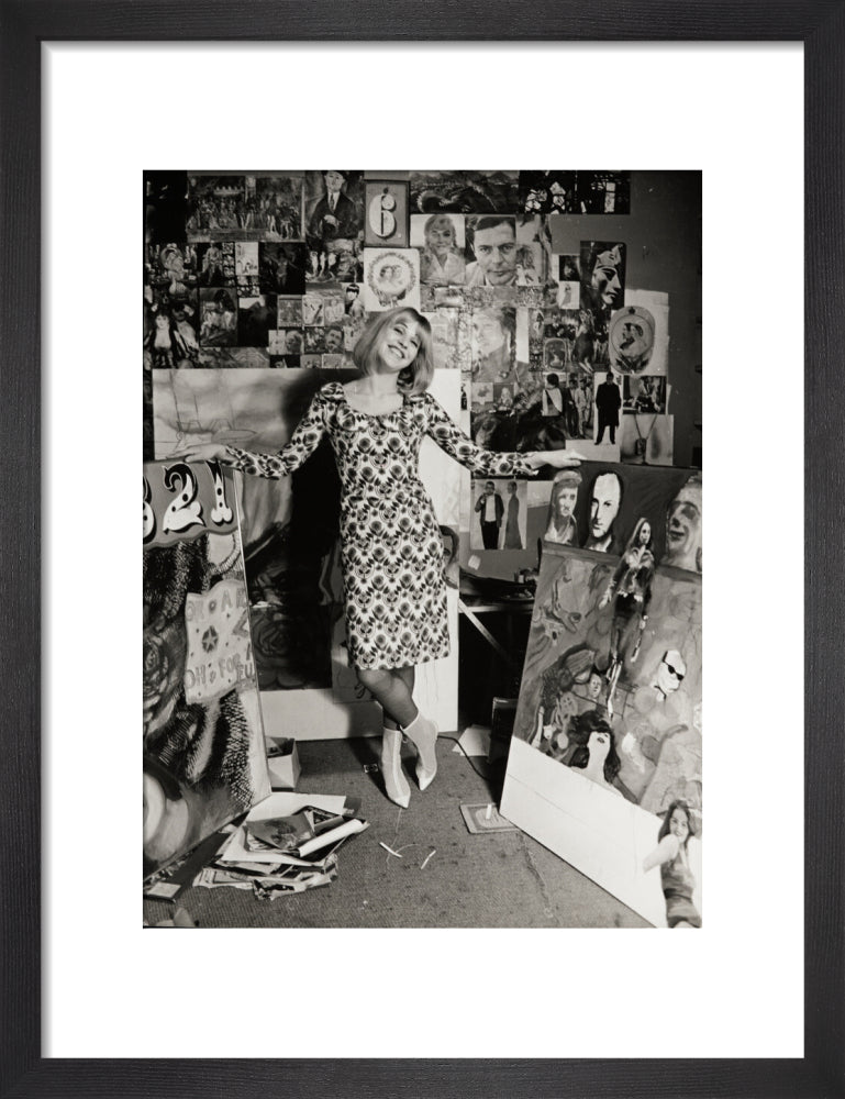 Photograph of Pauline Boty by Lewis Morley. art print small black Art Print - Science Museum Shop