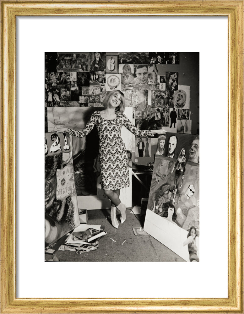Photograph of Pauline Boty by Lewis Morley. art print small gold Art Print - Science Museum Shop