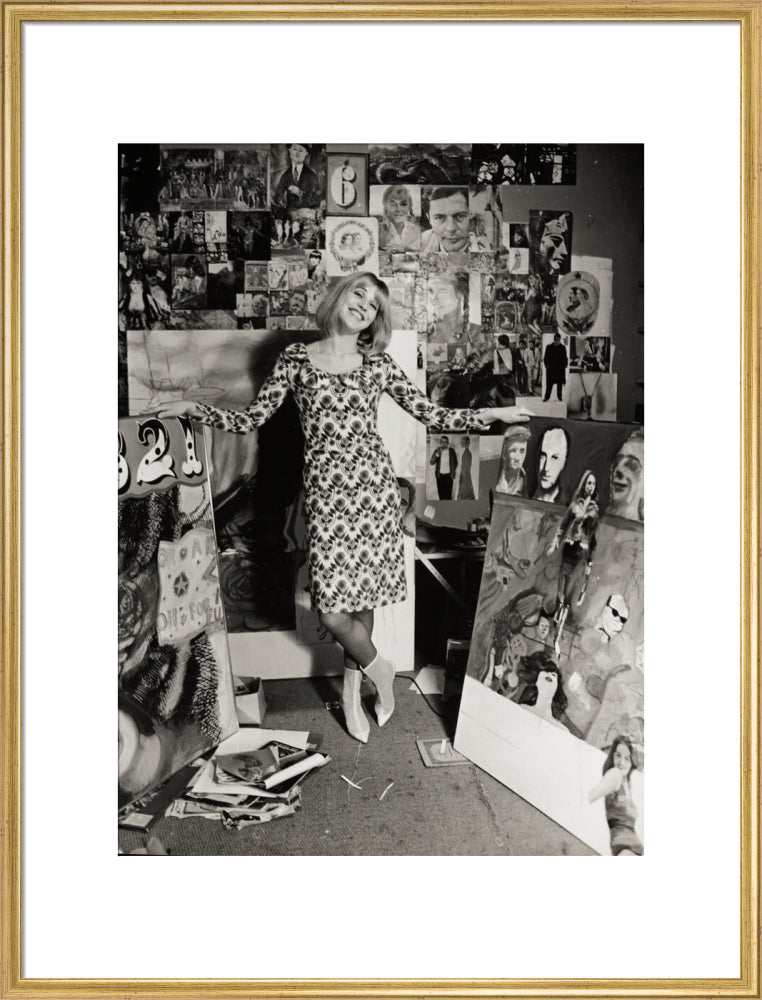 Photograph of Pauline Boty by Lewis Morley. art print extra large gold Art Print - Science Museum Shop