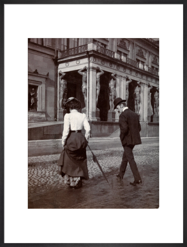 Man and woman crossing the road circa 1900 art print extra large black Art Print - Science Museum Shop