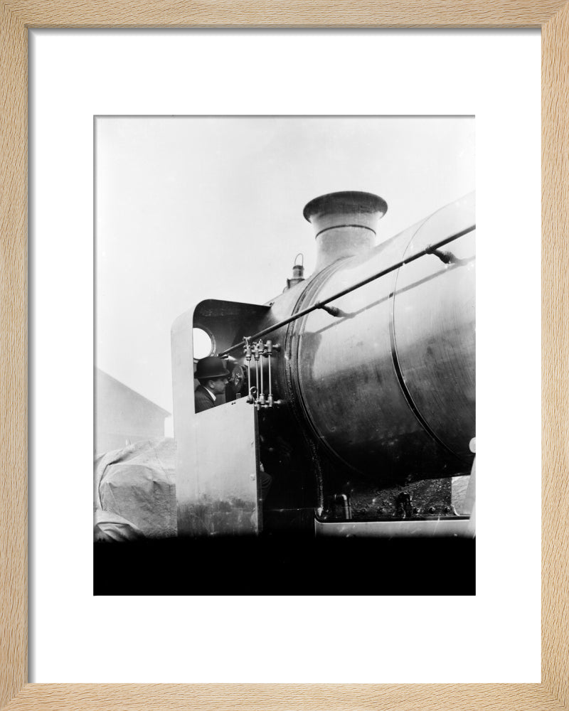Caledonian Railway 4-4-0 locomotive no. 147./n art print extra small natural Art Print - Science Museum Shop