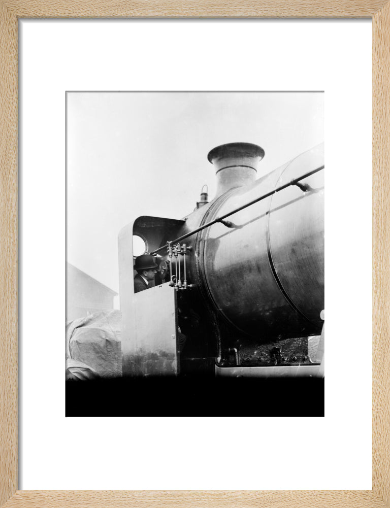 Caledonian Railway 4-4-0 locomotive no. 147./n art print small natural Art Print - Science Museum Shop