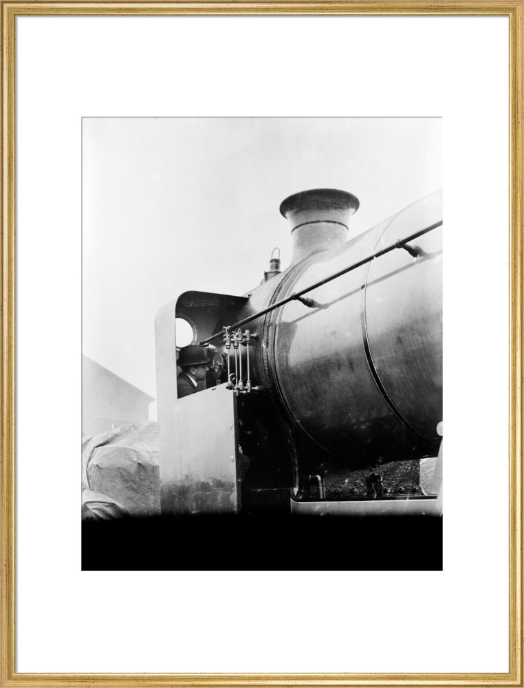 Caledonian Railway 4-4-0 locomotive no. 147./n art print extra large gold Art Print - Science Museum Shop