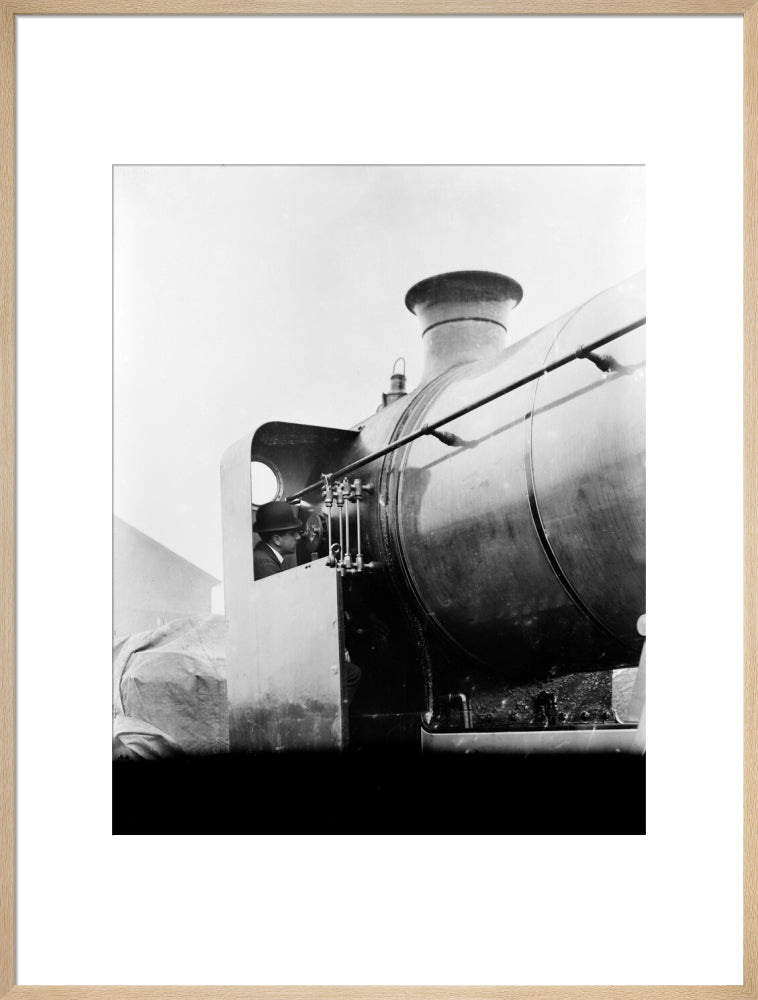 Caledonian Railway 4-4-0 locomotive no. 147./n art print extra large natural Art Print - Science Museum Shop