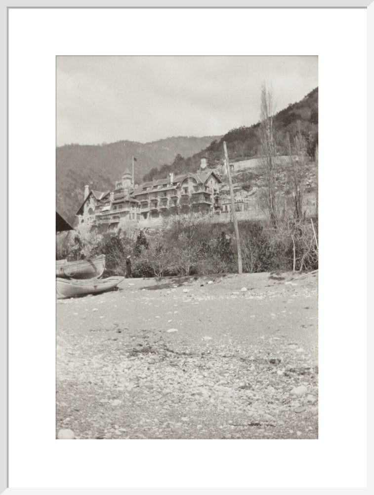 The Palace of Prince Alexander of Oldenburg at Gagra from the Beach. art print extra large white Art Print - Science Museum Shop