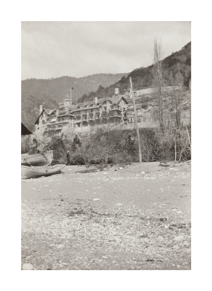 The Palace of Prince Alexander of Oldenburg at Gagra from the Beach. unstretched canvas large none Art Print - Science Museum Shop