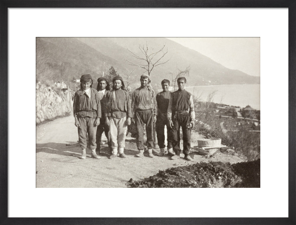 Workmen at Gagra art print medium black Art Print - Science Museum Shop